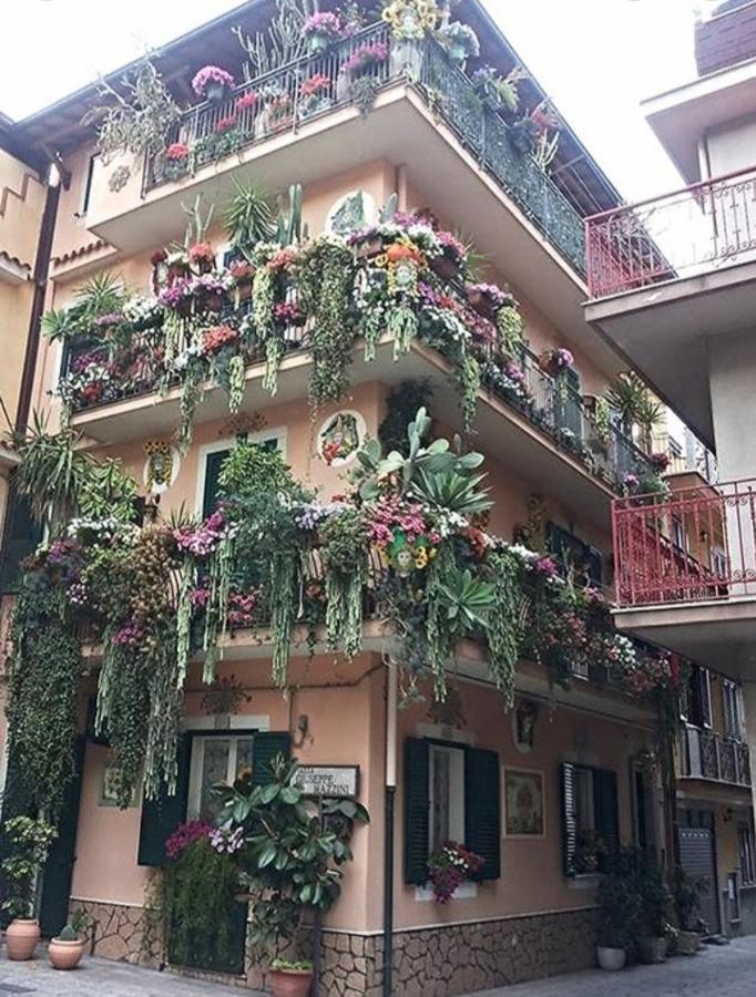 Romantica Casa A Taormina Zewnętrze zdjęcie